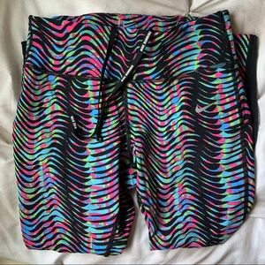 Nike colorful 3/4 leggings!